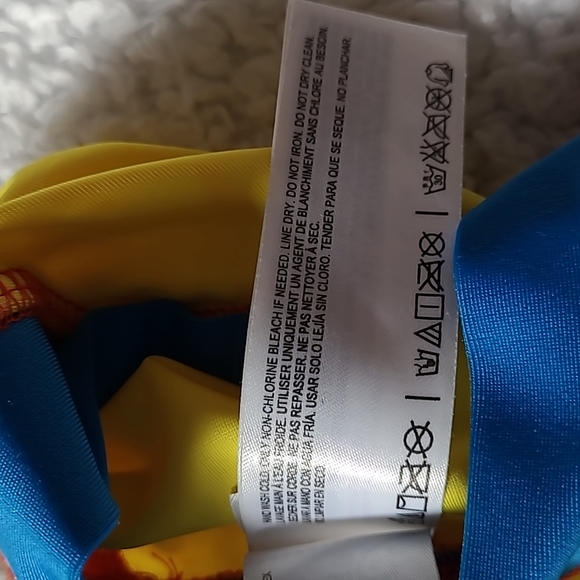 Disney Store Marvel Spiderman Little Boy Swim Rash Guard Size 5/6 - Picture 12 of 13